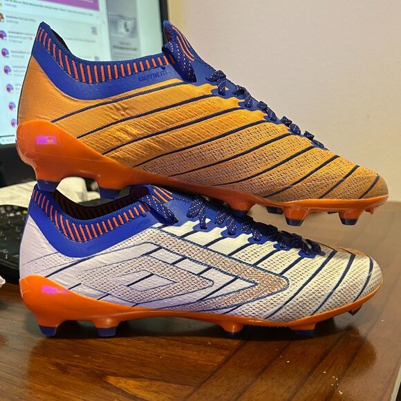 Umbro Velocita Elixir Pro FG Soccer Cleats (Men’s 7.5) - Picture 13 of 16